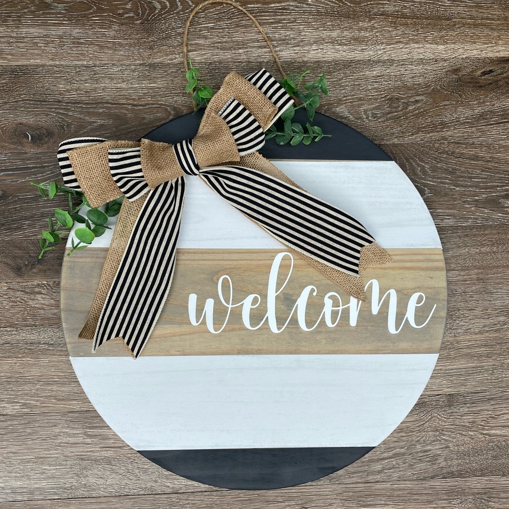 Door Hanger “welcome”